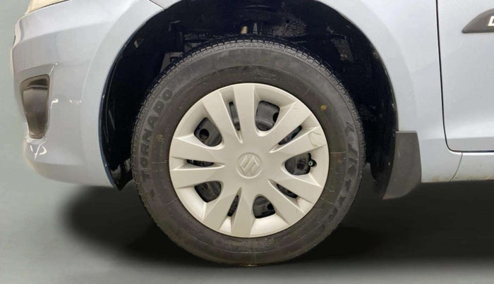 2013 Maruti Swift Dzire VXI, Petrol, Manual, 40,797 km, Left Front Wheel