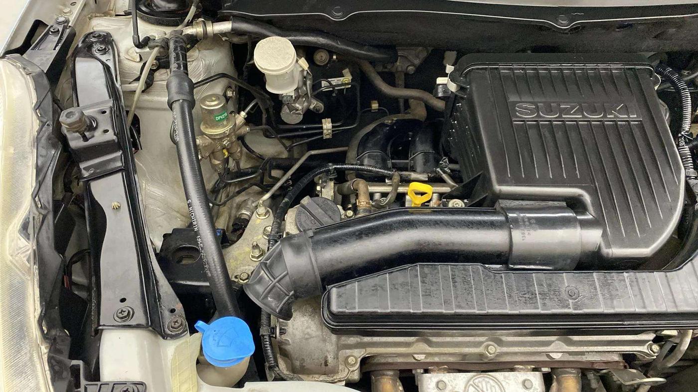 2013 Maruti Swift Dzire VXI, Petrol, Manual, 40,797 km, Engine View - Right