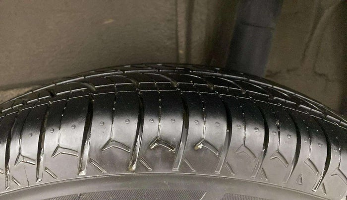 2021 Maruti New Wagon-R LXI CNG (O) 1.0, CNG, Manual, 69,368 km, Left Rear Tyre Tread