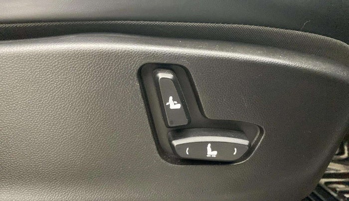 2021 MG HECTOR SHARP 1.5 DCT PETROL, Petrol, Automatic, 22,130 km, Driver Side Adjustment Panel