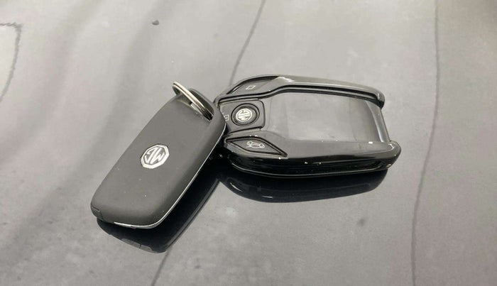 2021 MG HECTOR SHARP 1.5 DCT PETROL, Petrol, Automatic, 22,130 km, Key Close Up