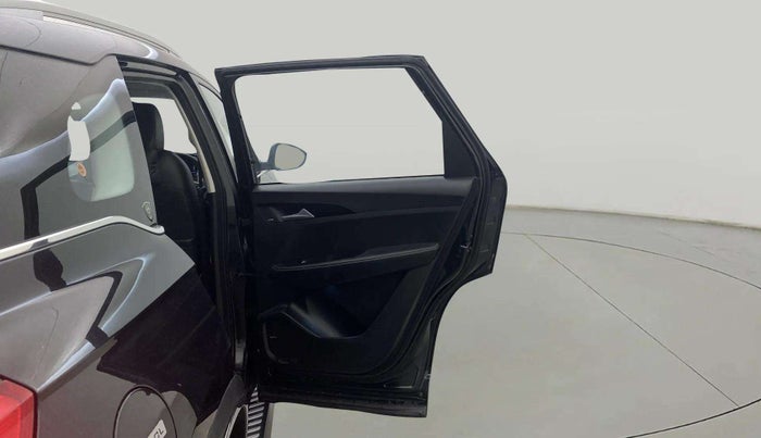 2021 MG HECTOR SHARP 1.5 DCT PETROL, Petrol, Automatic, 22,130 km, RHS Rear Door