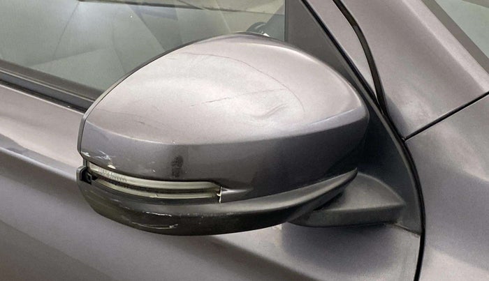 2019 Honda Amaze 1.2L I-VTEC S, Petrol, Manual, 23,369 km, Right rear-view mirror - Cover has minor damage