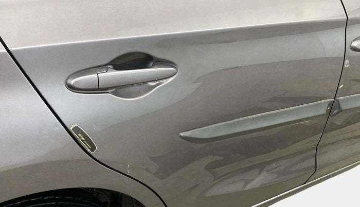 2019 Honda Amaze 1.2L I-VTEC S, Petrol, Manual, 23,369 km, Right rear door - Slightly dented