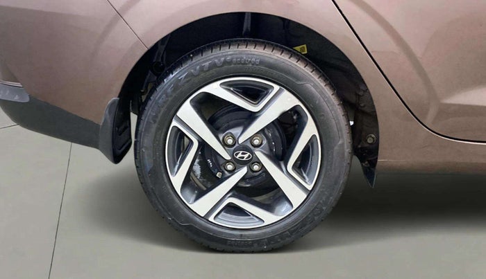 2021 Hyundai AURA SX 1.2, Petrol, Manual, 26,451 km, Right Rear Wheel