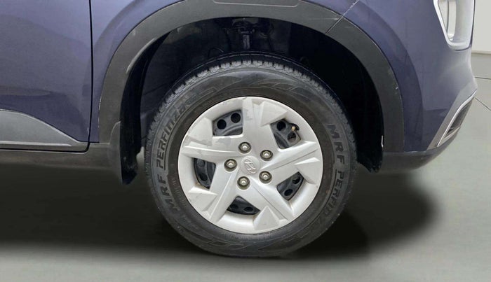 2019 Hyundai VENUE S 1.2, Petrol, Manual, 60,075 km, Right Front Wheel