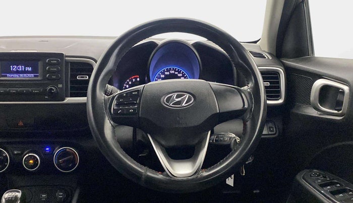 2019 Hyundai VENUE S 1.2, Petrol, Manual, 60,075 km, Steering Wheel Close Up