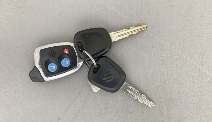 2014 Maruti Alto 800 LXI, Petrol, Manual, 54,489 km, Key Close Up
