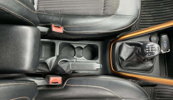 2019 Ford Ecosport TITANIUM 1.5L SPORTS(SUNROOF) DIESEL, Diesel, Manual, 44,483 km, Gear Lever
