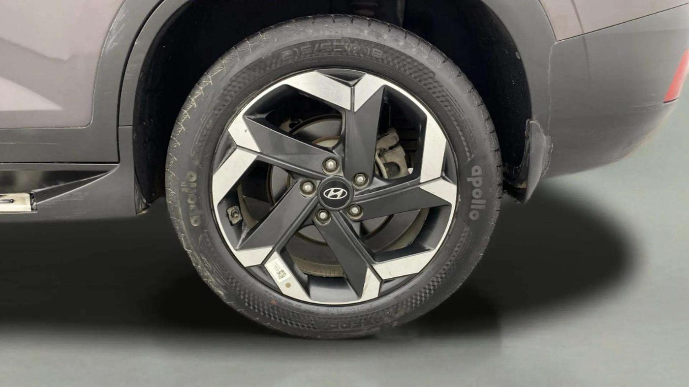2021 Hyundai ALCAZAR PLATINUM(O) 6STR 1.5 AT, Diesel, Automatic, 30,825 km, Left Rear Wheel