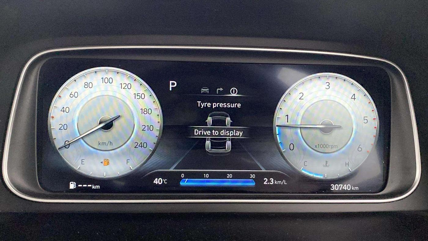 2021 Hyundai ALCAZAR PLATINUM(O) 6STR 1.5 AT, Diesel, Automatic, 30,825 km, Odometer Image