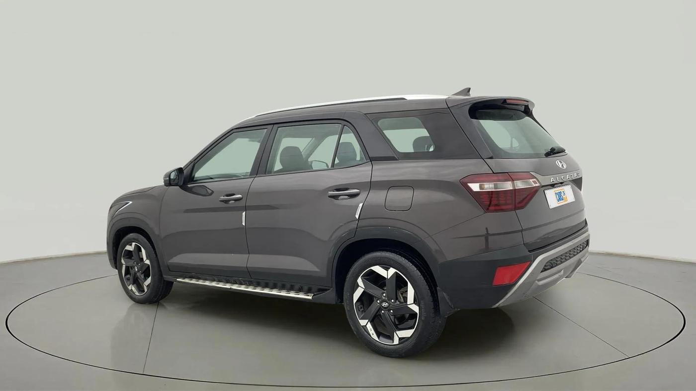 2021 Hyundai ALCAZAR PLATINUM(O) 6STR 1.5 AT, Diesel, Automatic, 30,825 km, Left Back Diagonal