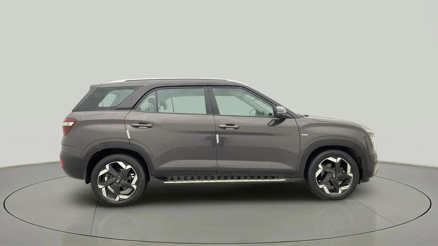 2021 Hyundai ALCAZAR PLATINUM(O) 6STR 1.5 AT, Diesel, Automatic, 30,825 km, Right Side View