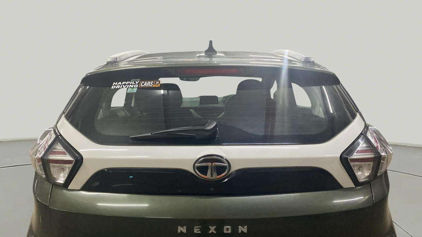2022 Tata NEXON XZ PLUS (HS) PETROL, CNG, Manual, 31,671 km, Rear Windshield