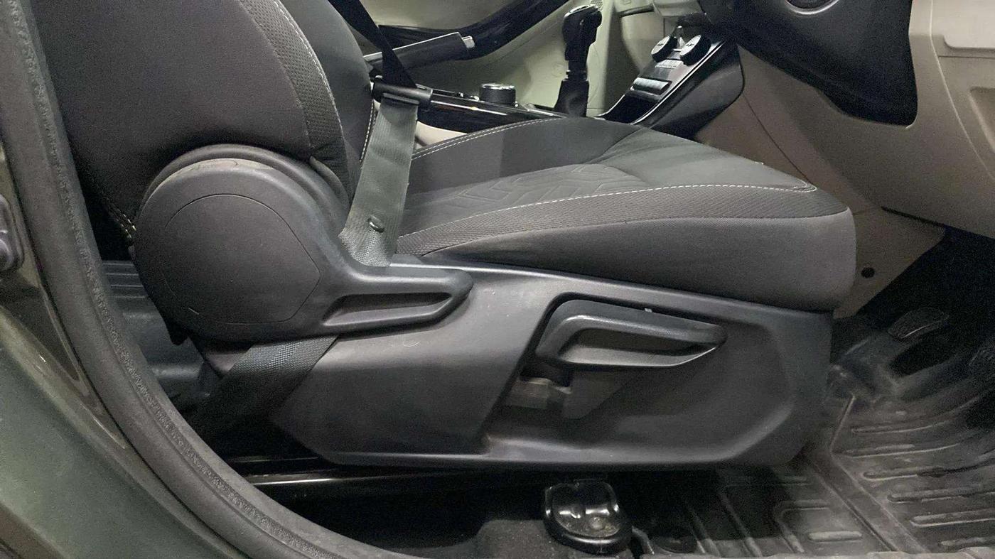 2022 Tata NEXON XZ PLUS (HS) PETROL, CNG, Manual, 31,671 km, Driver Side Adjustment Panel