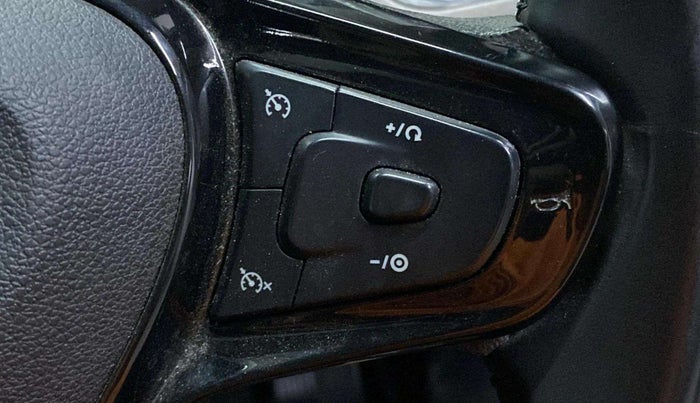 2022 Tata NEXON XZ PLUS (HS) PETROL, CNG, Manual, 31,230 km, Adaptive Cruise Control