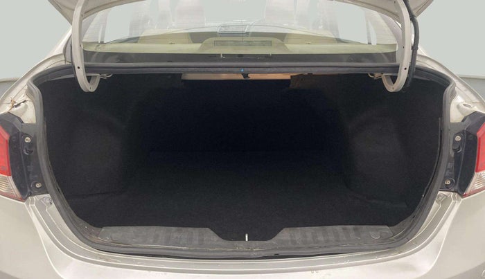 2016 Maruti Ciaz ZXI AT, Petrol, Automatic, 70,730 km, Boot Open Zoomed View