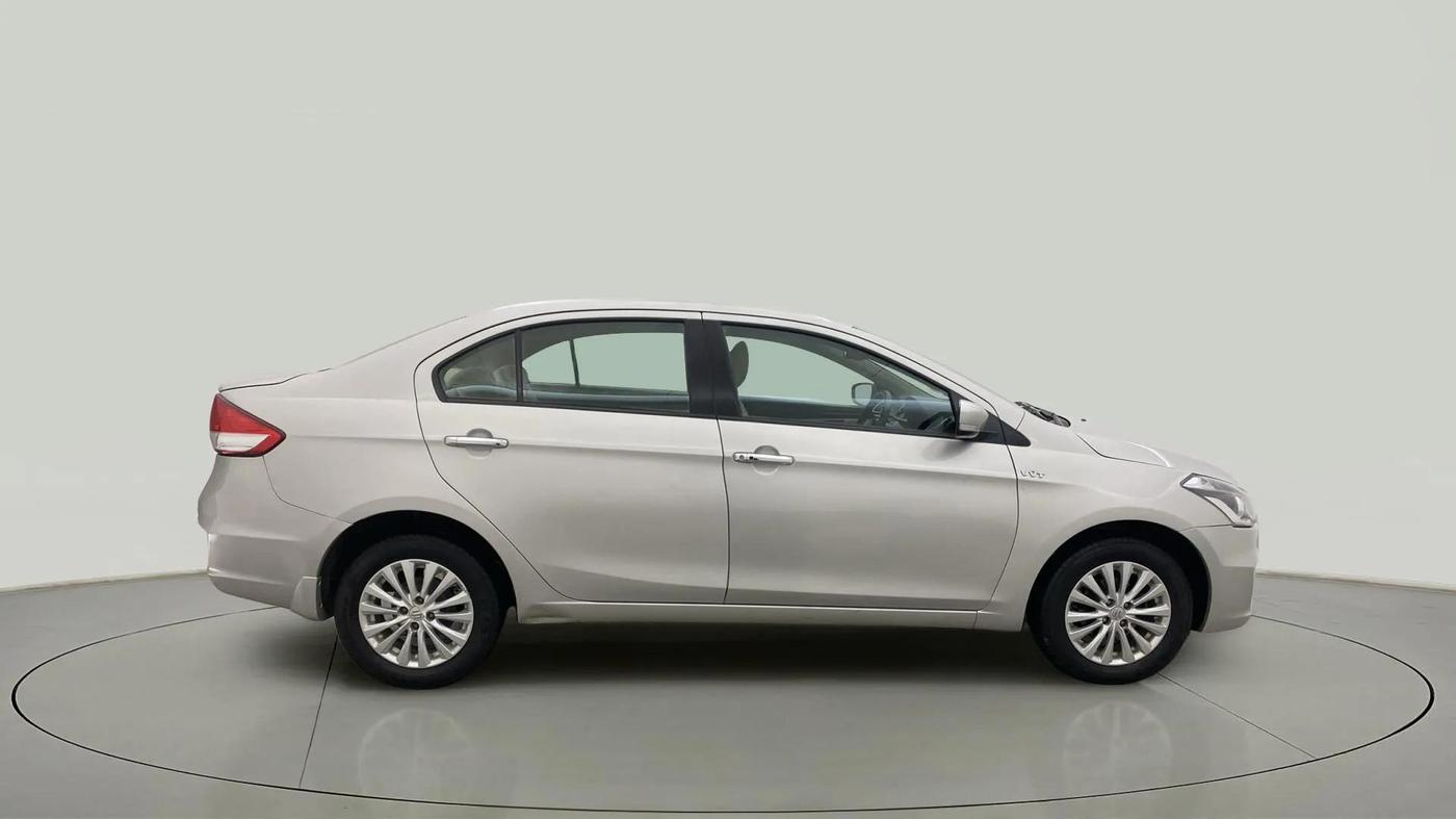 2016 Maruti Ciaz ZXI AT, Petrol, Automatic, 70,730 km, Right Side View