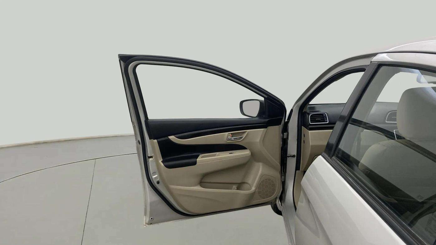 2016 Maruti Ciaz ZXI AT, Petrol, Automatic, 70,730 km, LHS Front Door