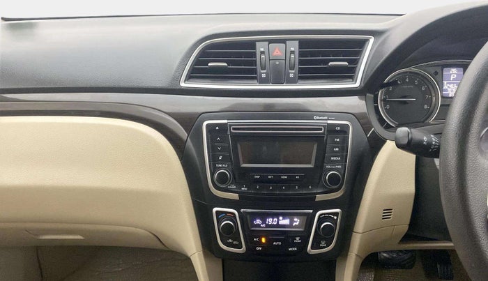 2016 Maruti Ciaz ZXI AT, Petrol, Automatic, 70,730 km, Air Conditioner