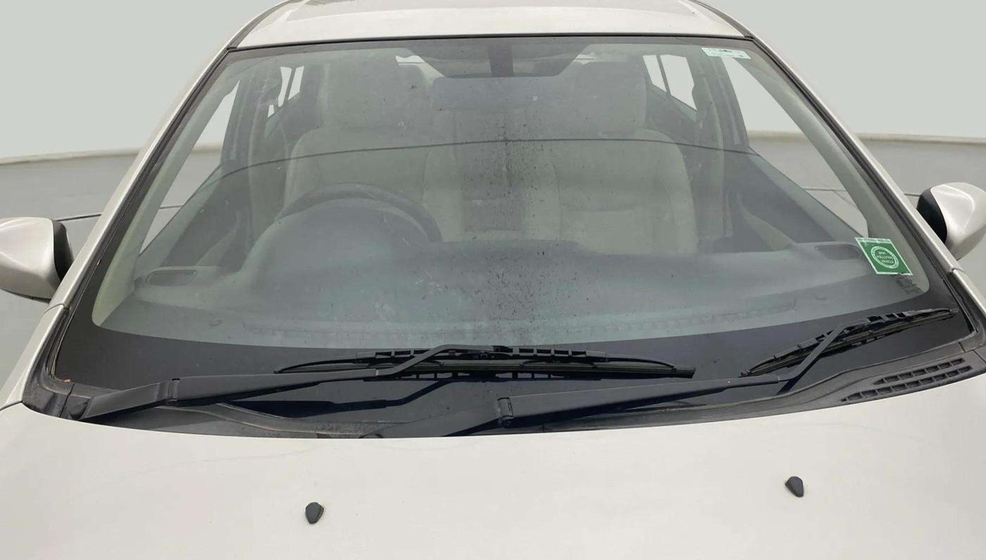 2016 Maruti Ciaz ZXI AT, Petrol, Automatic, 70,730 km, Front Windshield