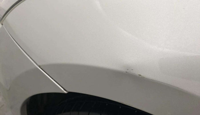 2016 Maruti Ciaz ZXI AT, Petrol, Automatic, 70,730 km, Left fender - Slightly dented