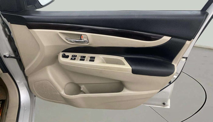 2016 Maruti Ciaz ZXI AT, Petrol, Automatic, 70,730 km, Driver Side Door Panels Control
