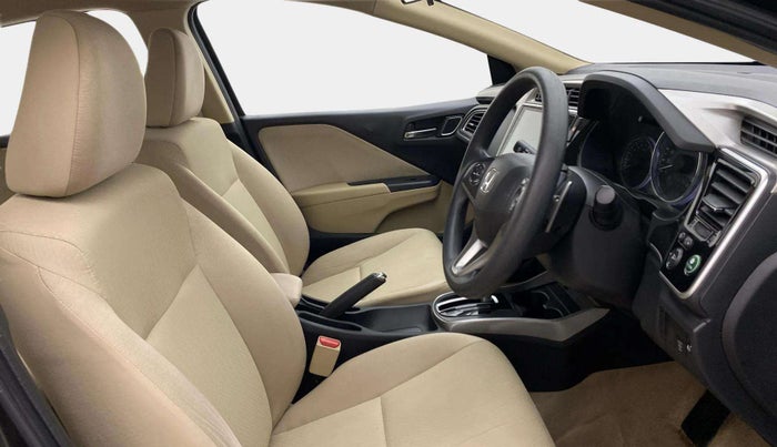 2017 Honda City 1.5L I-VTE V CVT, Petrol, Automatic, 51,610 km, Right Side Front Door Cabin