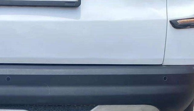 2022 Renault TRIBER RXZ AMT, Petrol, Automatic, 22,406 km, Rear bumper - Slightly dented