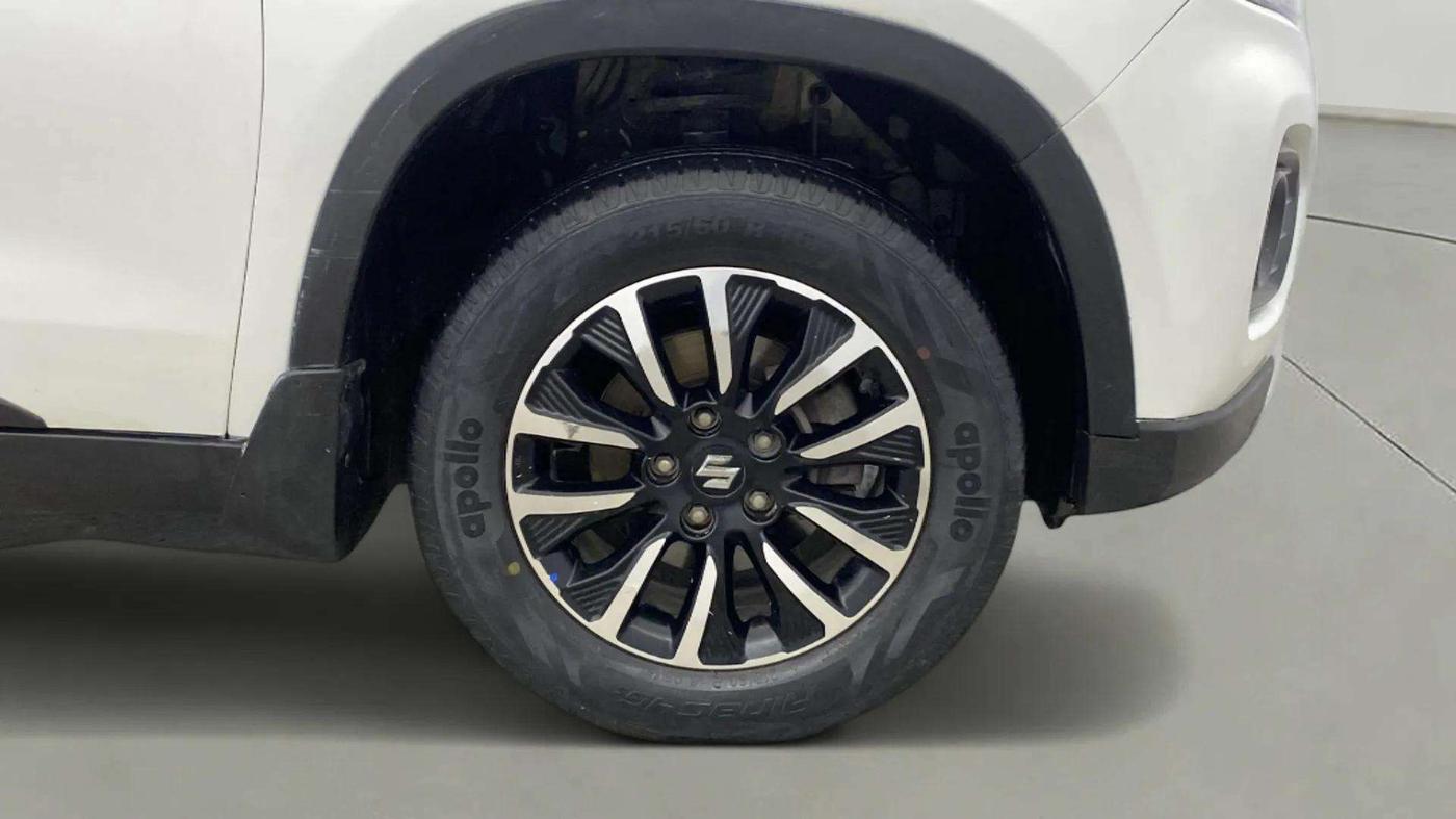 2020 Maruti Vitara Brezza ZXI PLUS AT SHVS, Petrol, Automatic, 75,909 km, Right Front Wheel