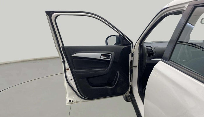 2020 Maruti Vitara Brezza ZXI PLUS AT SHVS, Petrol, Automatic, 75,909 km, LHS Front Door