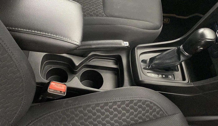 2020 Maruti Vitara Brezza ZXI PLUS AT SHVS, Petrol, Automatic, 75,909 km, Gear Lever