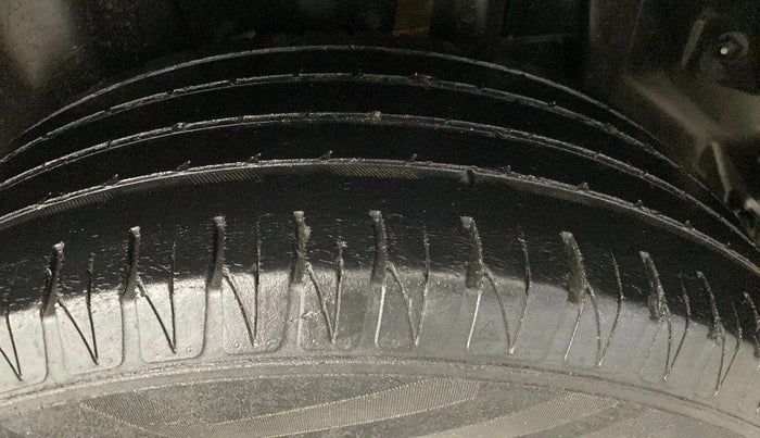2020 Maruti Vitara Brezza ZXI PLUS AT SHVS, Petrol, Automatic, 75,909 km, Left Rear Tyre Tread