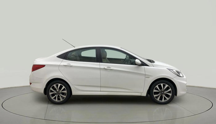 2014 Hyundai Verna FLUIDIC 1.6 VTVT SX, Petrol, Manual, 38,776 km, Right Side View