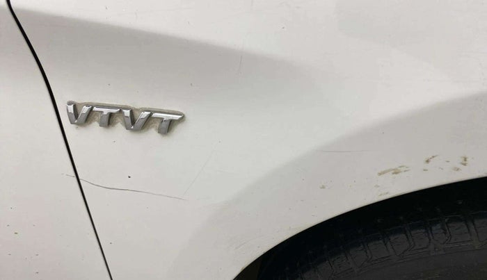 2014 Hyundai Verna FLUIDIC 1.6 VTVT SX, Petrol, Manual, 38,776 km, Right fender - Slightly dented