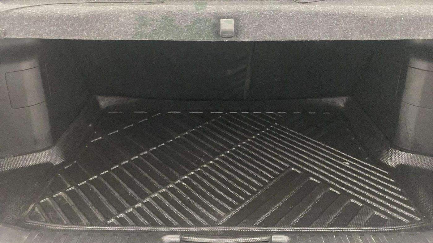 2020 Maruti Vitara Brezza ZXI AT SHVS, Petrol, Automatic, 71,030 km, Boot Inside