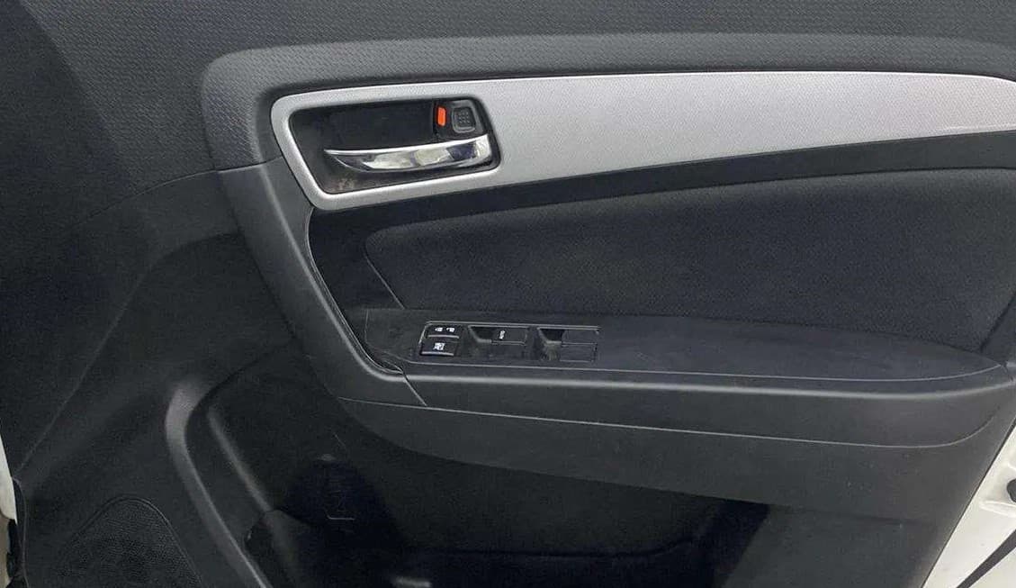 2020 Maruti Vitara Brezza ZXI AT SHVS, Petrol, Automatic, 71,030 km, Driver Side Door Panels Control