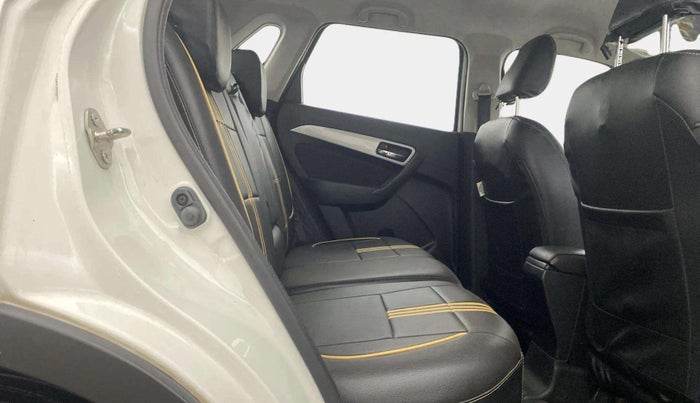 2020 Maruti Vitara Brezza ZXI AT SHVS, Petrol, Automatic, 71,030 km, Right Side Rear Door Cabin