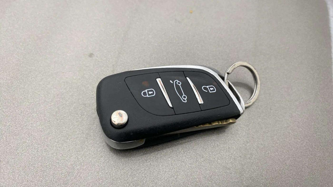 2021 Maruti New Wagon-R LXI CNG 1.0, CNG, Manual, 63,215 km, Key Close Up