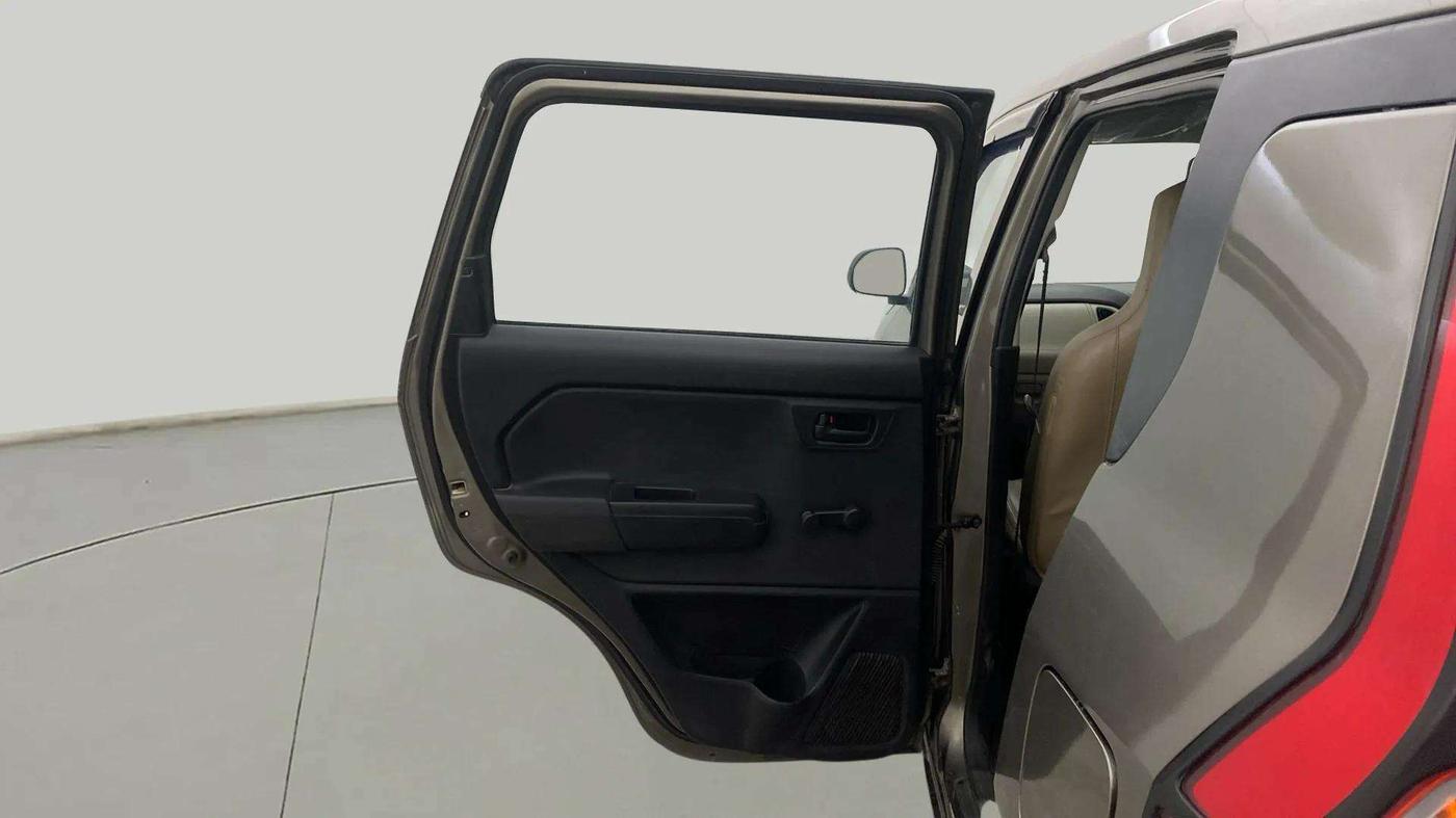 2021 Maruti New Wagon-R LXI CNG 1.0, CNG, Manual, 63,215 km, LHS Rear Door