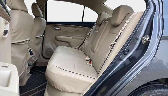 2022 Maruti Ciaz ZETA 1.5 SHVS MT PETROL, Petrol, Manual, 12,958 km, Right Side Rear Door Cabin