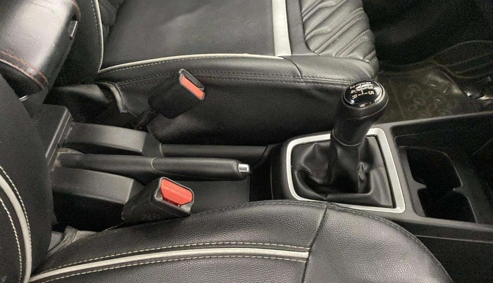 2021 Maruti Swift VXI, Petrol, Manual, 28,518 km, Gear Lever