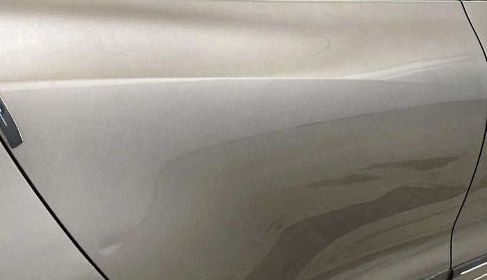 2021 Maruti Swift VXI, Petrol, Manual, 28,518 km, Right rear door - Minor scratches