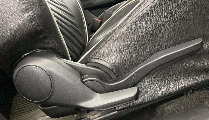 2021 Maruti Swift VXI, Petrol, Manual, 28,518 km, Driver Side Adjustment Panel