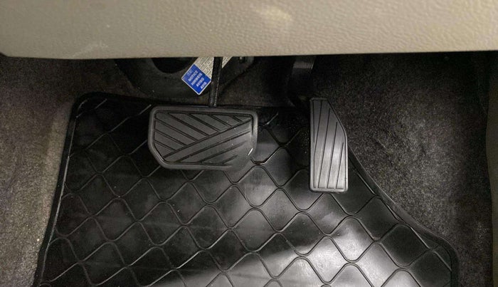 2017 Maruti Celerio ZXI AMT, Petrol, Automatic, 94,455 km, Pedals