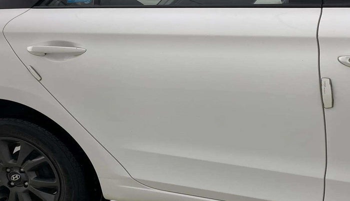 2019 Hyundai Elite i20 SPORTZ PLUS 1.2, Petrol, Manual, 62,006 km, Right rear door - Slightly dented