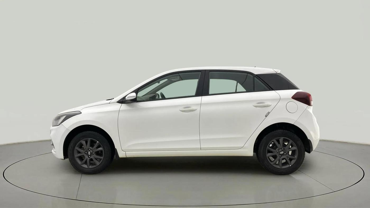 2019 Hyundai Elite i20 SPORTZ PLUS 1.2, Petrol, Manual, 62,006 km, Left Side