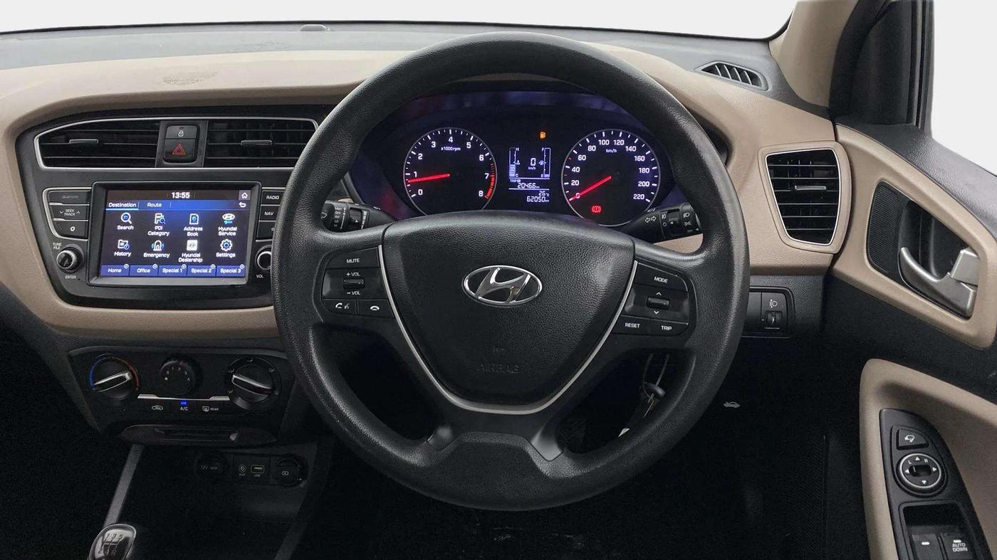 2019 Hyundai Elite i20 SPORTZ PLUS 1.2, Petrol, Manual, 62,006 km, Steering Wheel Close Up