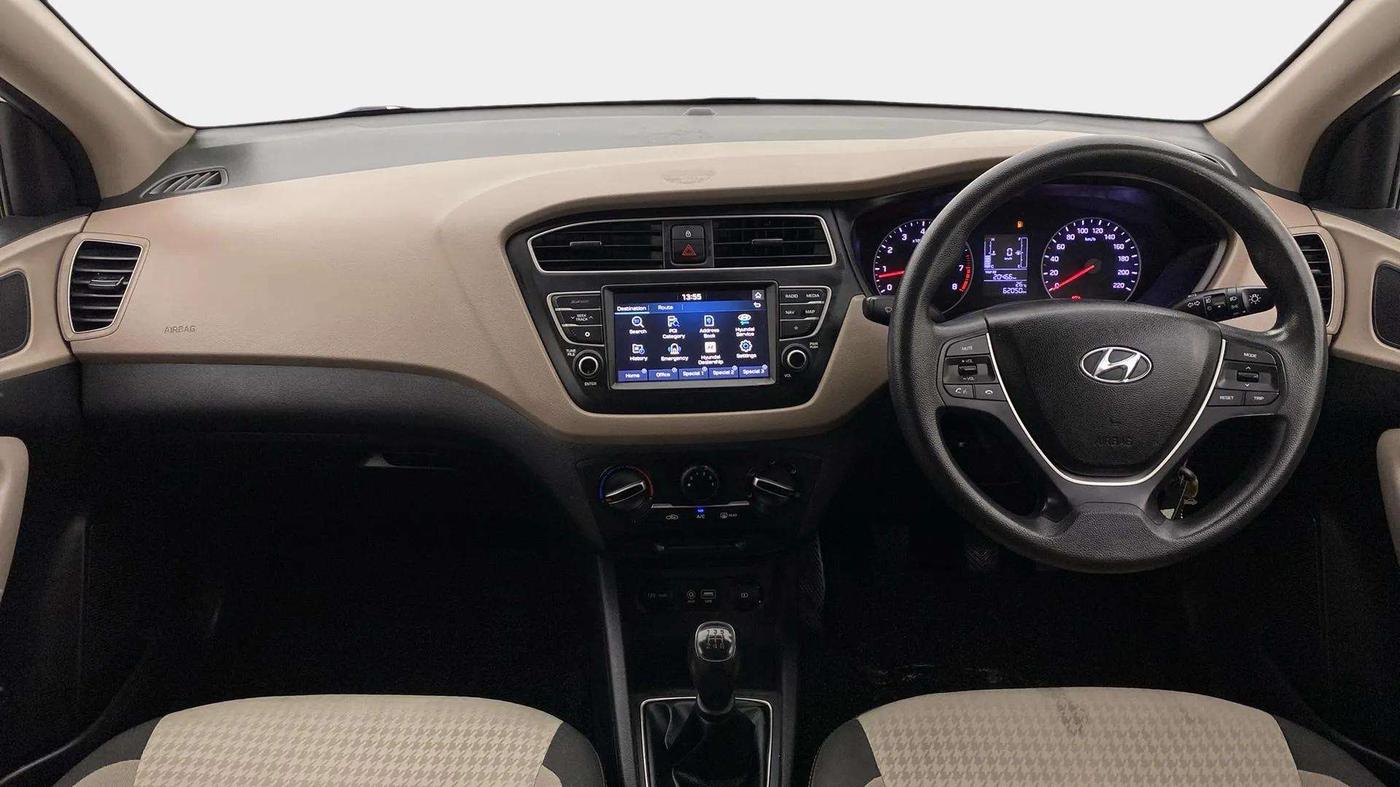 2019 Hyundai Elite i20 SPORTZ PLUS 1.2, Petrol, Manual, 62,006 km, Dashboard