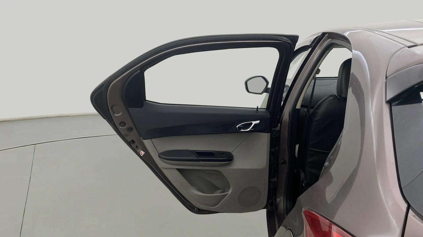 2019 Tata Tiago XZA PETROL, Petrol, Automatic, 30,775 km, LHS Rear Door